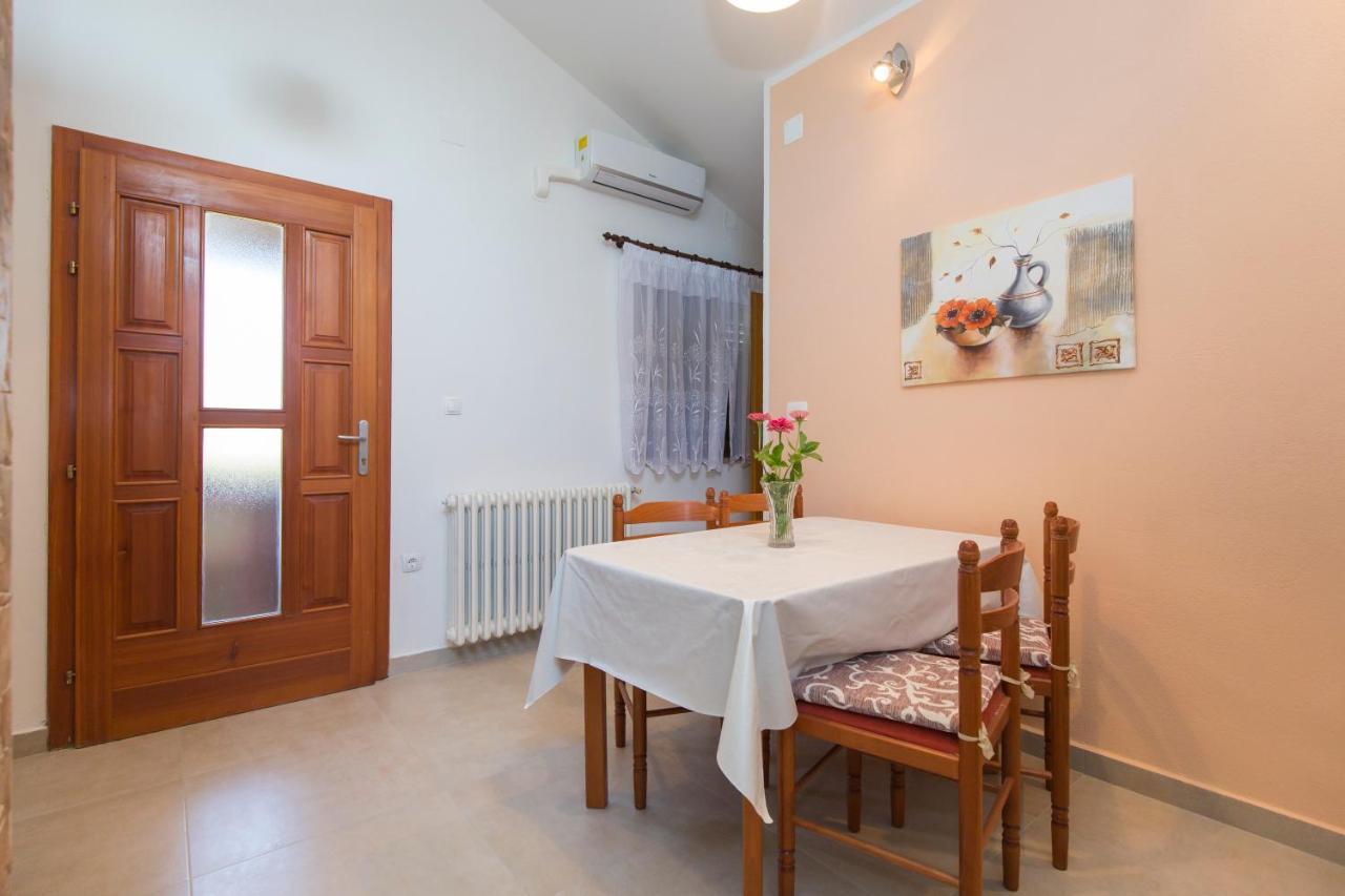 Apartman Ana Labin  Exteriör bild
